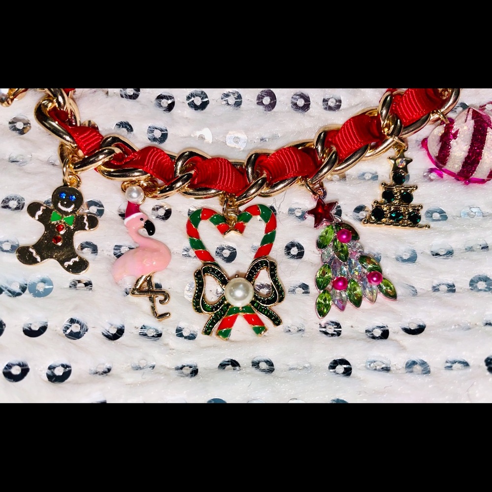 🎀 Betsey 🎀 Johnson 🎄 Christmas 🎄 Charm 🎅🏼 Bracelet 🎅🏼